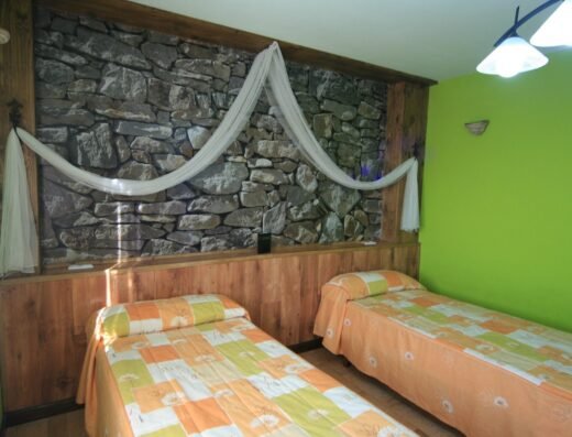 casa rural los huetos