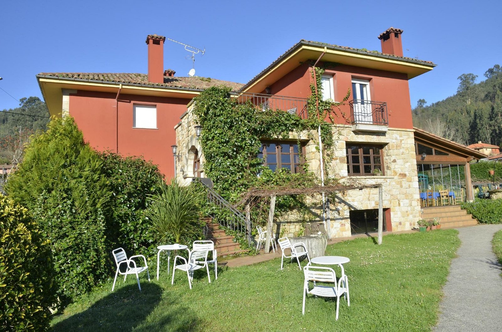Hotel Rural Alavera