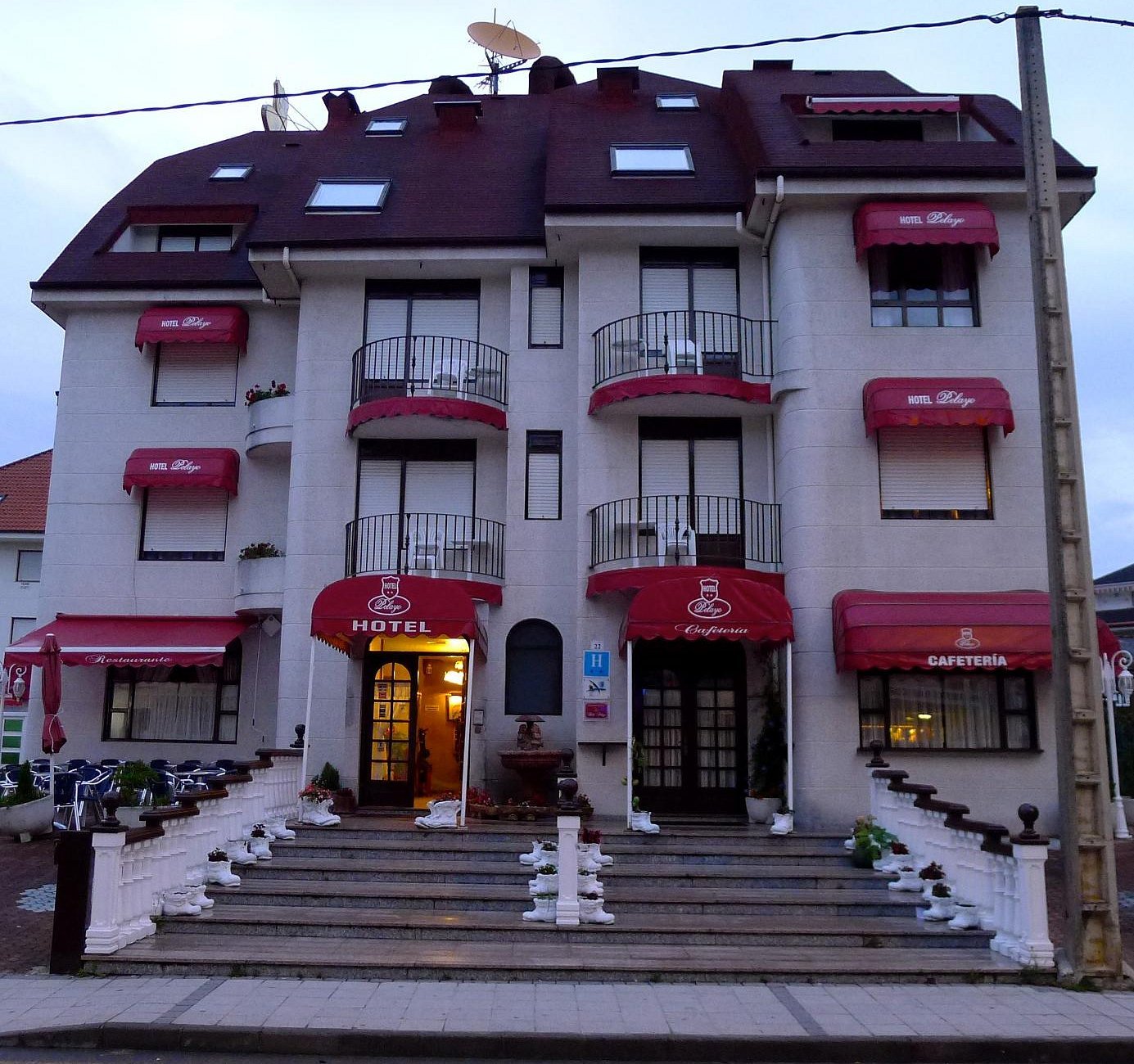 Hotel Pelayo Isla