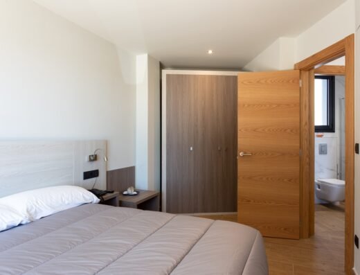 Apartamentos Playa de los Barcos
