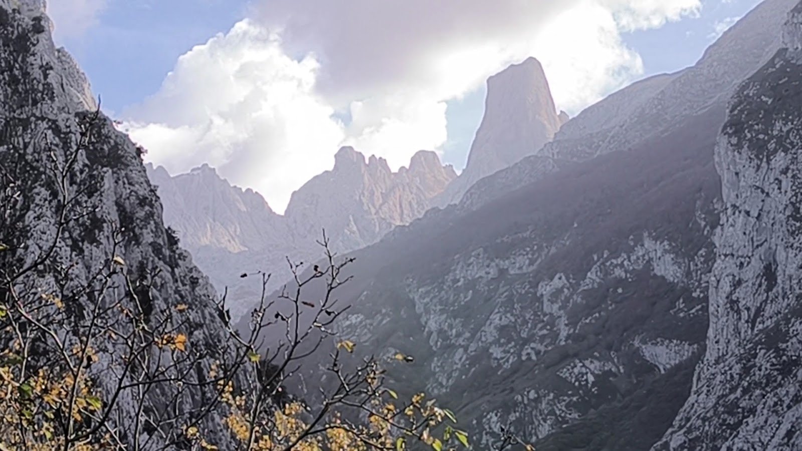 Pico Urriellu (2519 m.)