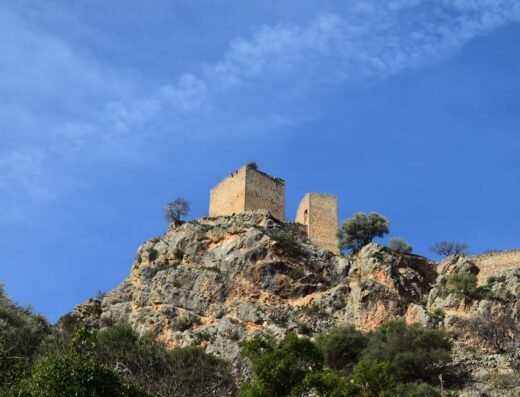 Castillo de Otíñar