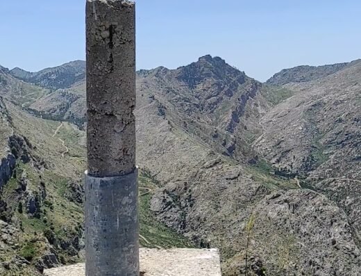 Alto de Almagreros (1.567m) Vértice Geodésico