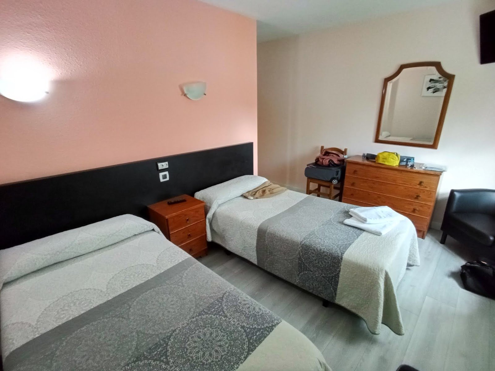 hotel azcona