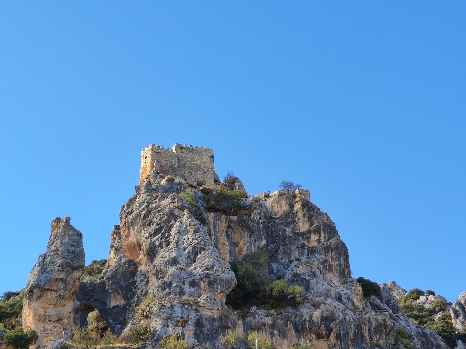 Castillo de Albanchez de Mágina