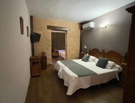 Hotel Los Tadeos