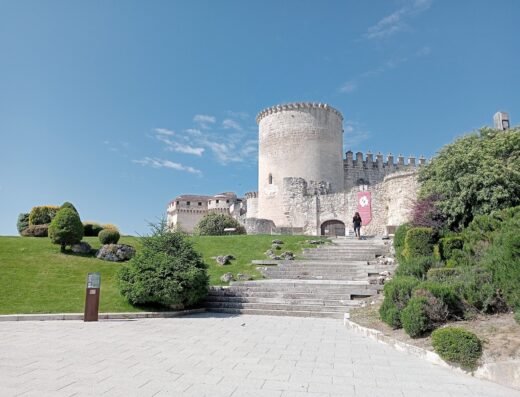 Castillo de Cuéllar (Oficina de Turismo)