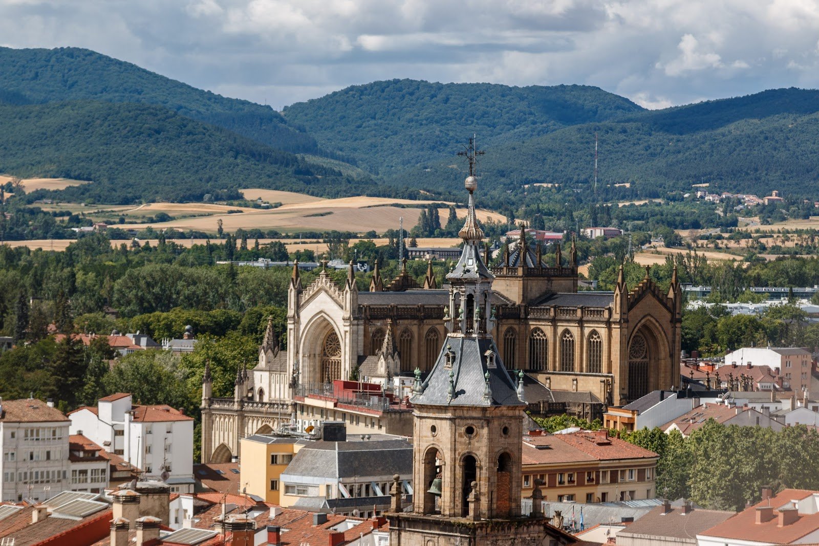 Kalearte Turismo y Cultura | Guías y Servicios Culturales en el País Vasco