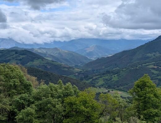 Ruta bajo los Picos