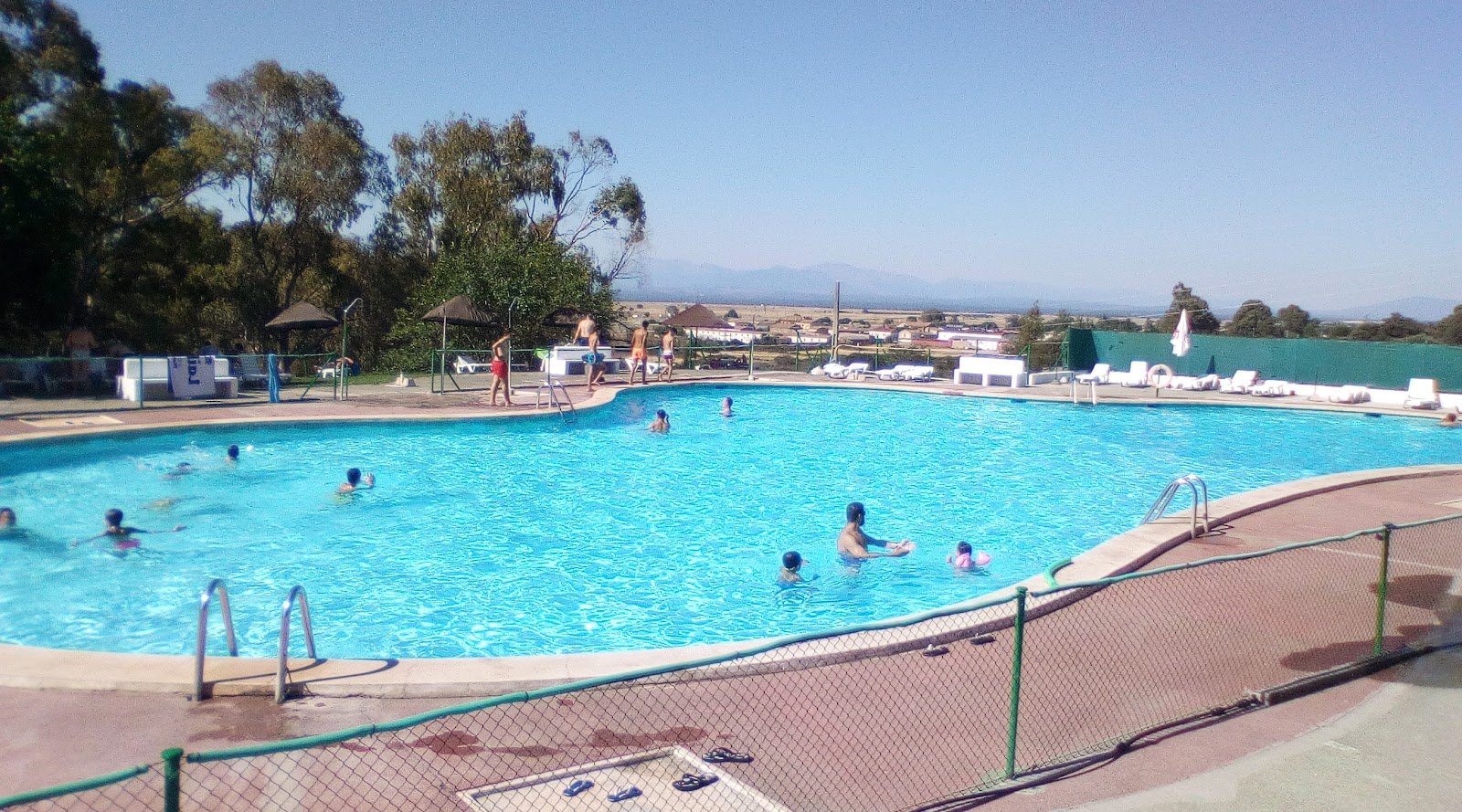 El Huésped del Sevillano AR
