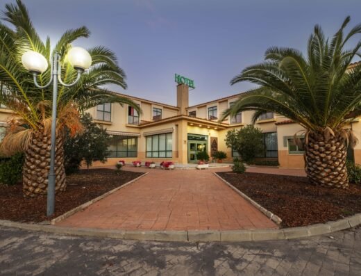 DST Hotel Alonso de Monroy