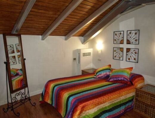 La Casa de la Alameda