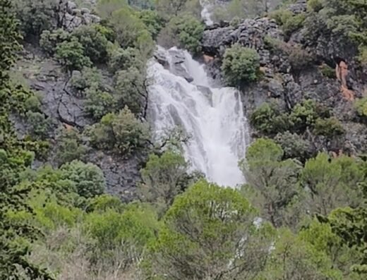 Cascada fuente de los frailes
