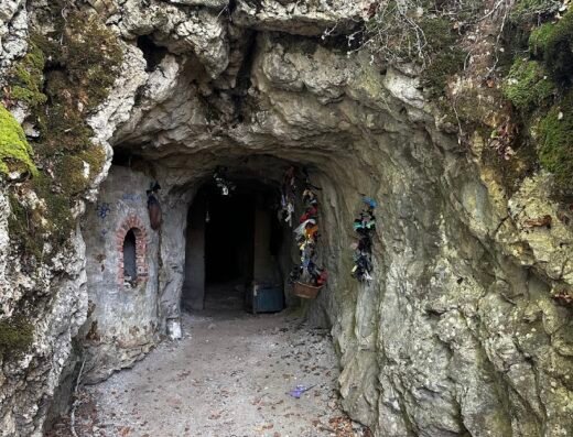 Cueva de la Vieja del Monte