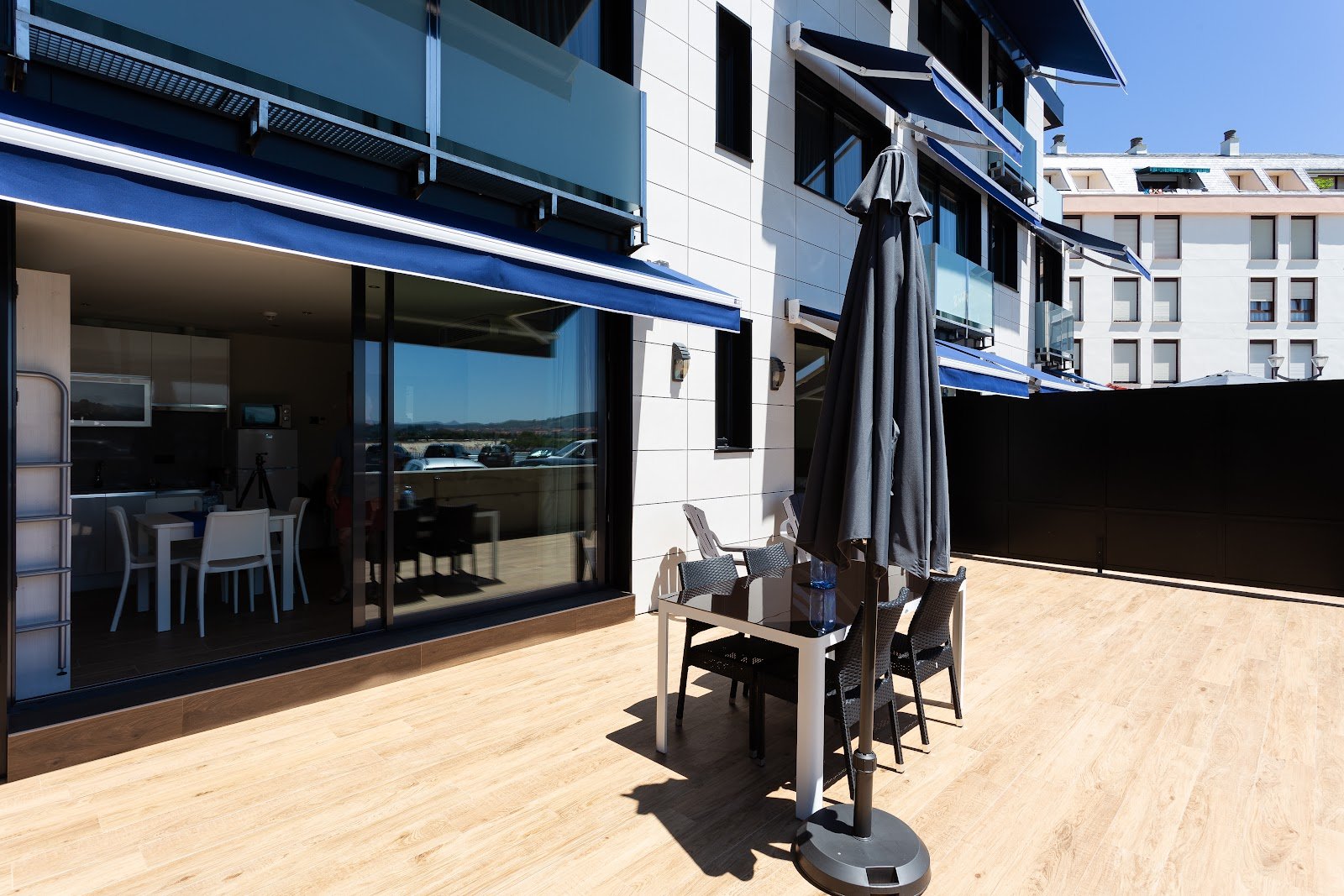 Apartamentos Playa de los Barcos
