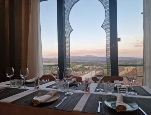 Hospedería y Restaurante «El Arco»