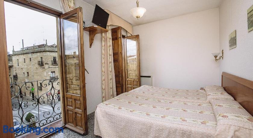 Hostal Plaza