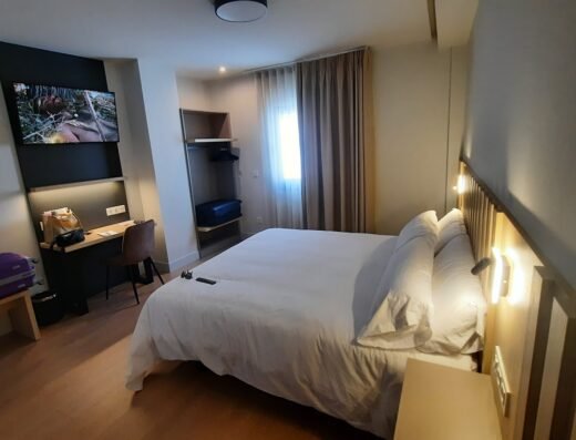Yoanna Hotel