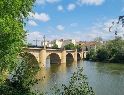 Puente de Piedra